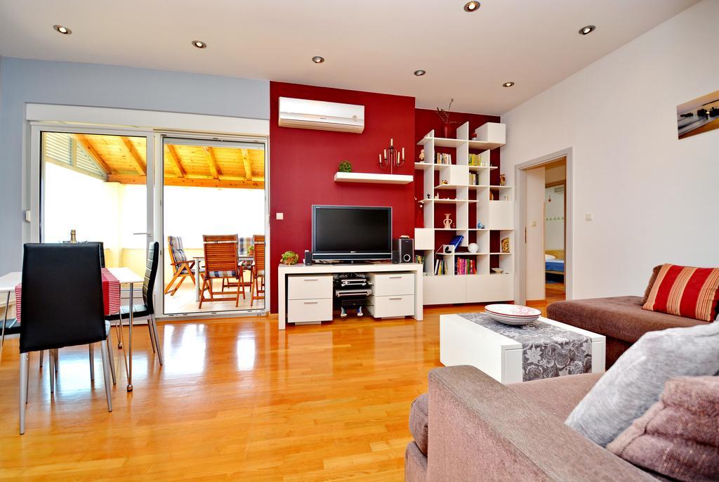 Apartments Andreja Kožino エクステリア 写真